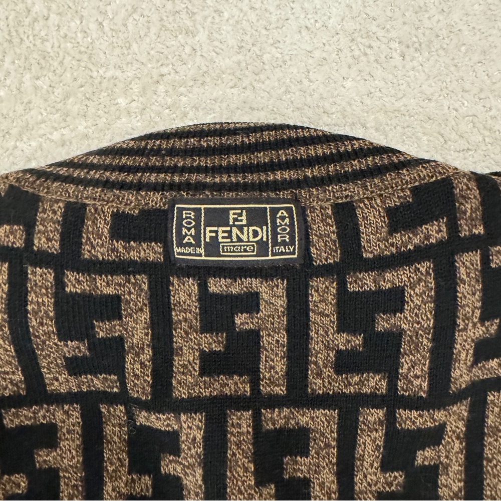 Authentic FENDI Zucca FF Logo Classic Mockneck Wool Sweater | Size L-XL - Picture 7 of 9